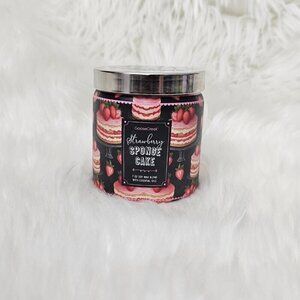 Goosecreek Strawberry Sponge Cake Soy Wax Essential Oils Jar Candle NEW